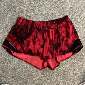 Lululemon hotty hot 2.5 low rise